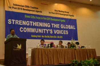 20130323-Foto-01-Sugeng-Bahagijo-Membuka-Konferensi