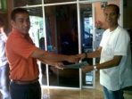 Kepala-Desa-Rantau-jaya-Hermanto-mengembalikan-formulir-Caleg-Ke-kantor-DPD-PAN-Kabupaten-Mura.1