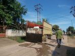 wpid-Getah-karet-yang-dijual-petani-karet-di-Jalan-Talang-Jaya