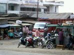 wpid-Ojek-yang-biasa-mangkal-di-pasar-simpang-tiga-betung..