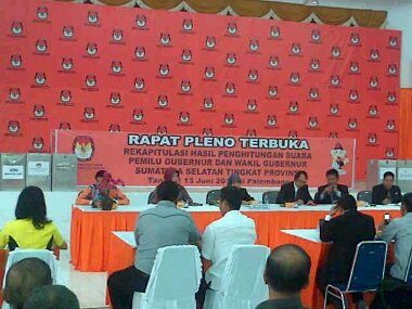 wpid-Suasan-Pleno-KPU