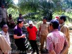 wpid-ahmad-murtin-kepala-dinas-tenaga-kerja-transmigrasi-dan-jajaran-bersama-pihak-pemerintah-desa-muara.jpg