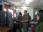 wpid-wabup-muaraenim-h-nurul-aman-saat-melakukan-sidak-di-ruang-korpri-dan-kantor-adm-keuangan_kbr.jpg