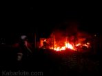 wpid-warung-terbakar-1_kbr.jpg